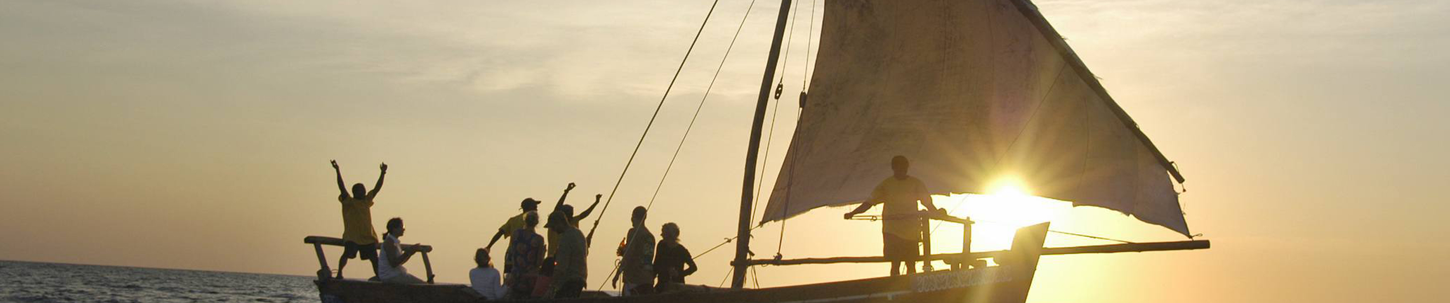 DHOW-SUNSET_CRUISE